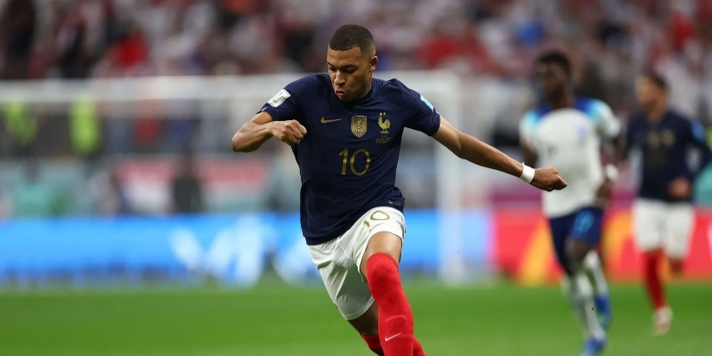Dấu ấn săn bàn của Kylian Mbappé trên sân cỏ